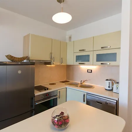 شقة Old Town View Two Bedroom Asti Mande 2