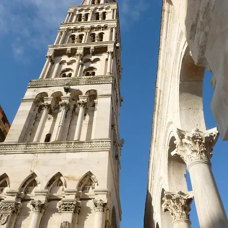 Old Town View Two Bedroom Asti Mande 2 شقة سبليت