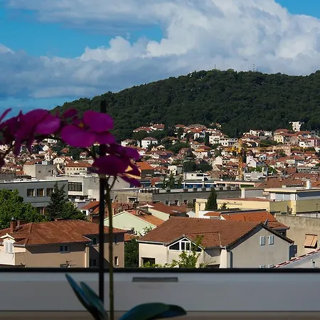 Διαμέρισμα Old Town View Two Bedroom Asti Mande 2