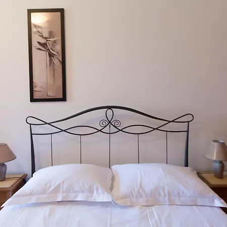 Old Town View Two Bedroom Asti Mande 2 Σπλιτ