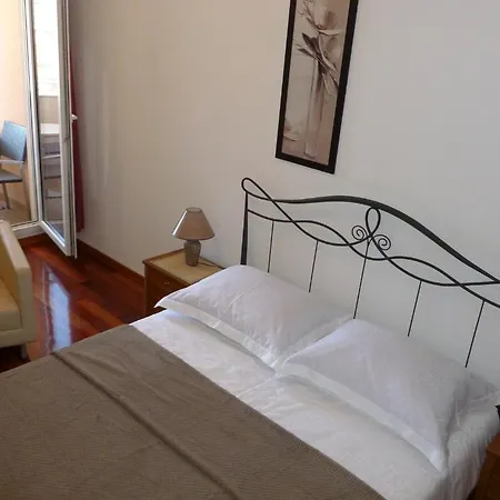 Old Town View Two Bedroom Asti Mande 2 *