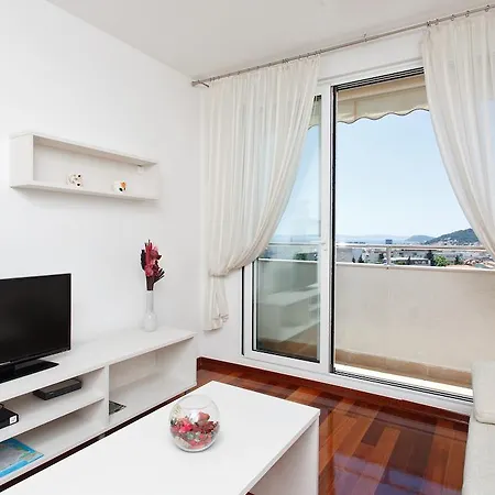 Old Town View Two Bedroom Asti Mande 2 Διαμέρισμα *